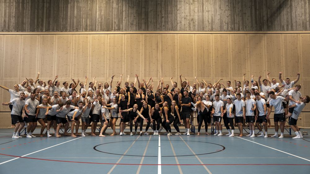 SwissAcroVibe & on beat — production Matrix